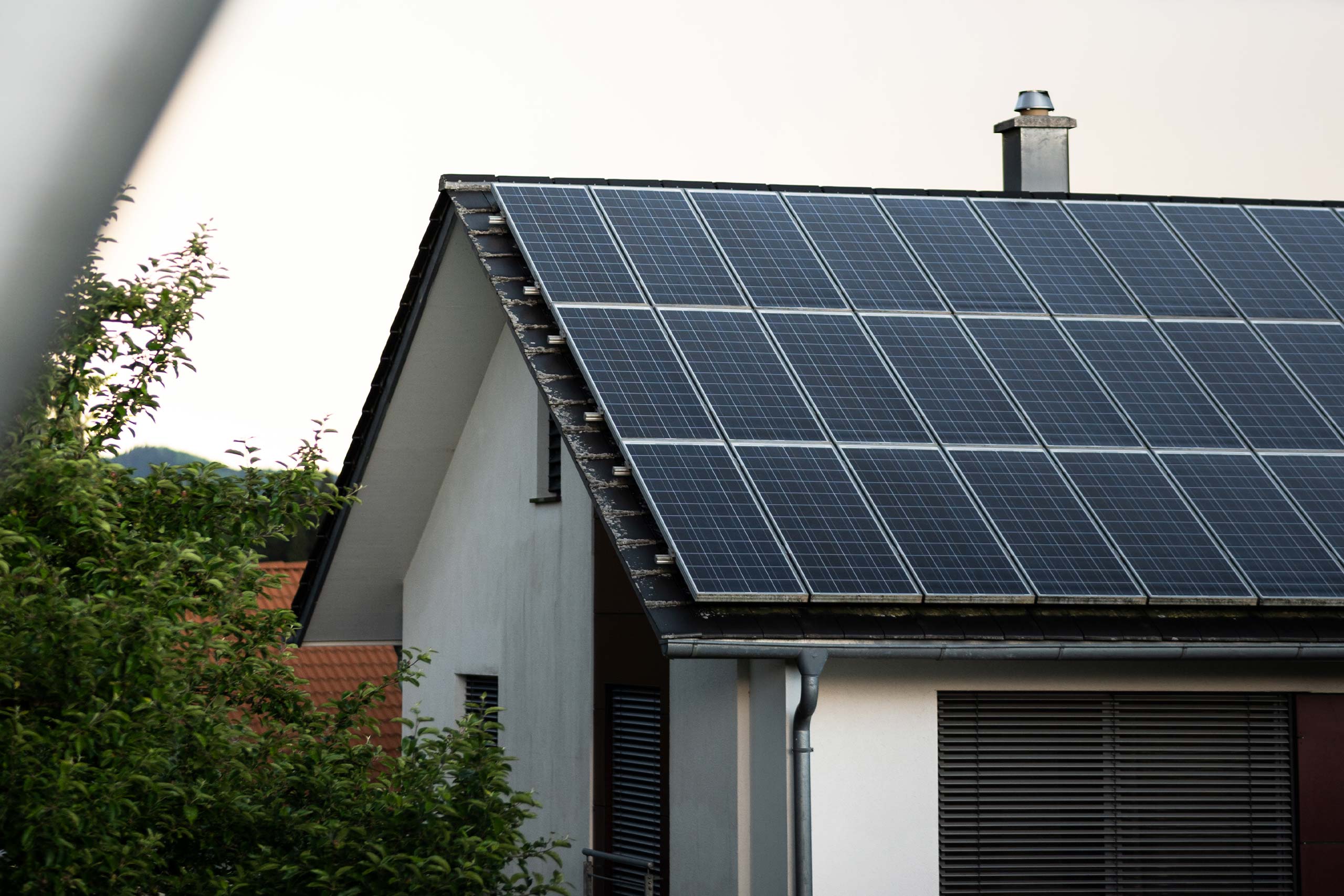 permisos-para-instalar-placas-solares-en-casa